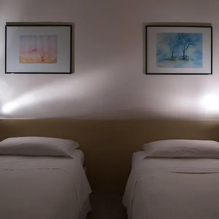 Hotel Brianteo And Restaurant Burago di Molgora