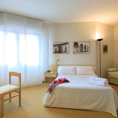 Brianteo And Restaurant Hotel 4*